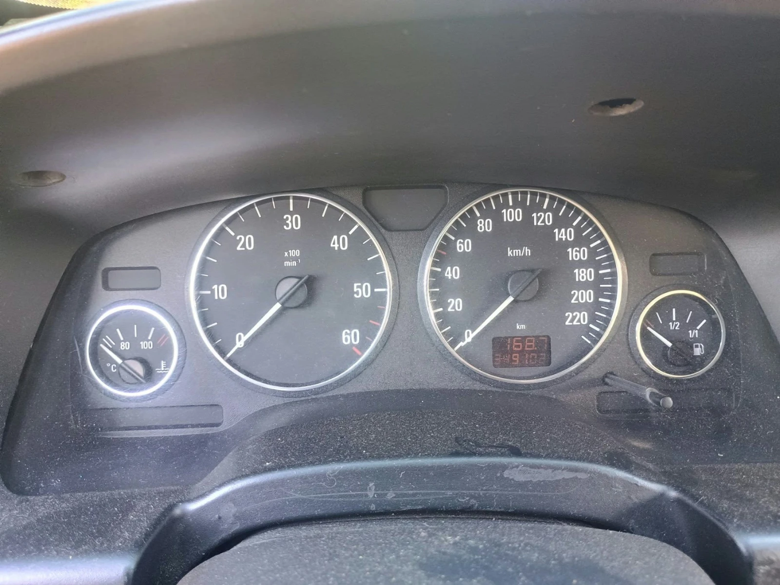 Opel Zafira, снимка 4 - Автомобили и джипове - 56412371