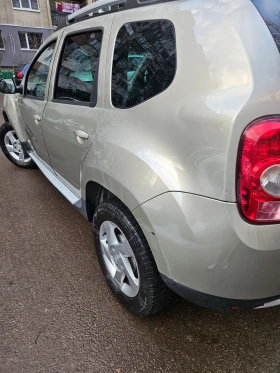 Dacia Duster 1.6 Бензин-Газ - 120000км., снимка 5