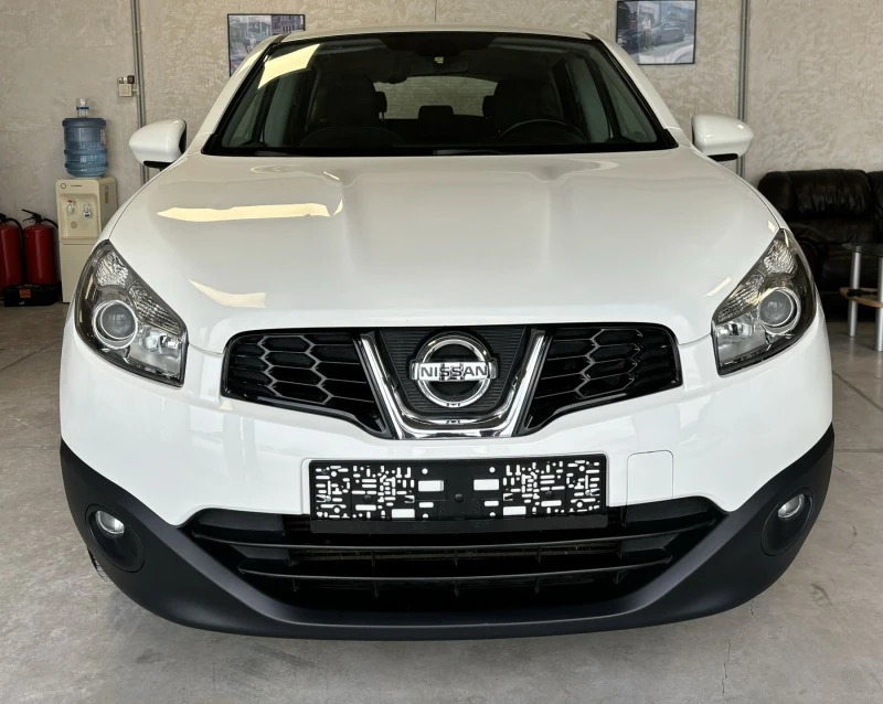 Nissan Qashqai ПРОДАДЕН, снимка 1 - Автомобили и джипове - 46629519