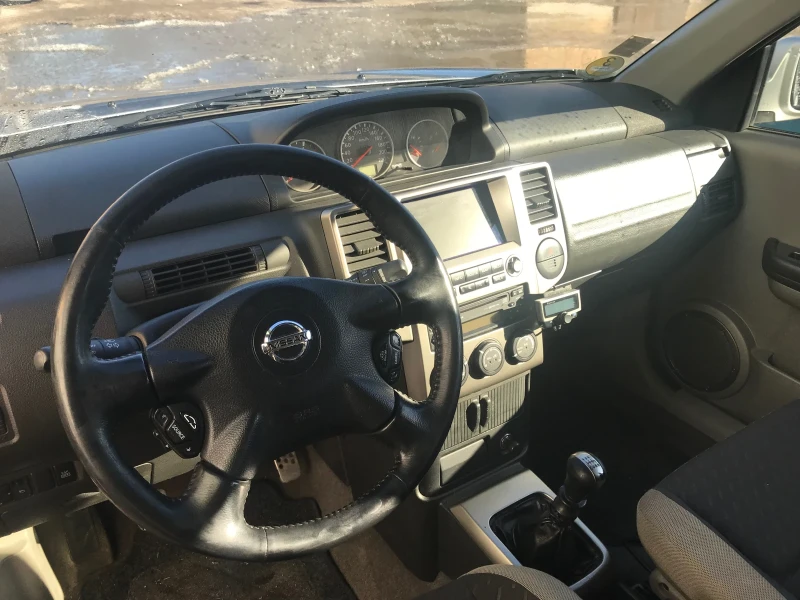 Nissan X-trail, снимка 4 - Автомобили и джипове - 47867532