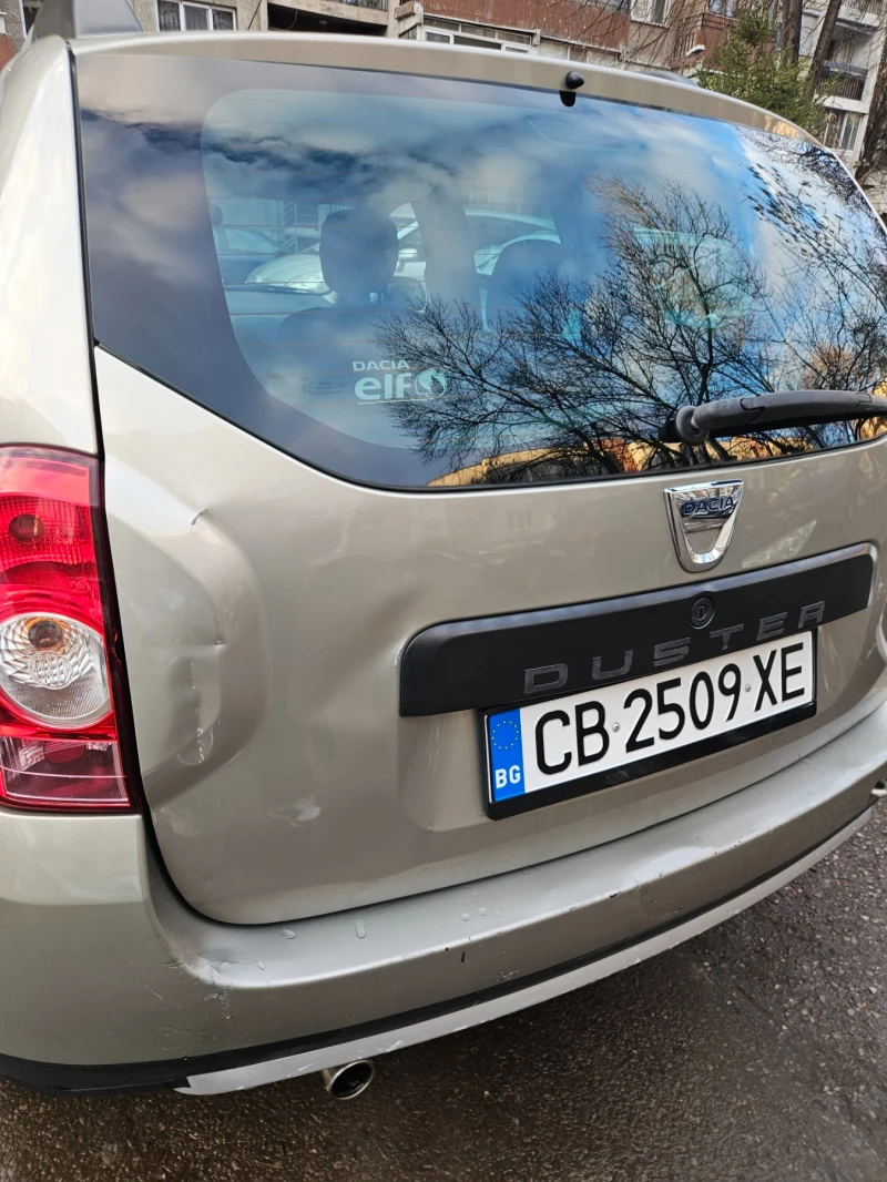 Dacia Duster 1.6 Бензин-Газ - 120000км., снимка 4 - Автомобили и джипове - 48550839