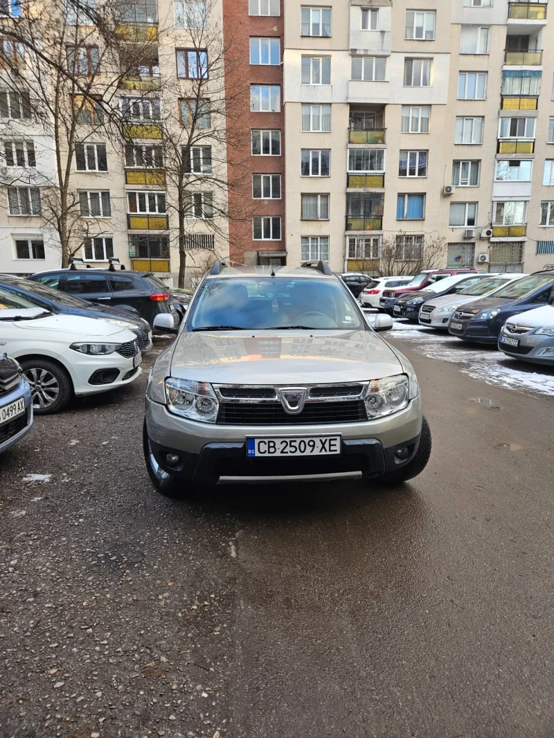 Dacia Duster 1.6 Бензин-Газ - 120000км., снимка 1 - Автомобили и джипове - 48550839