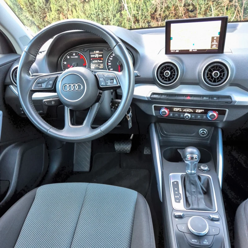 Audi Q2 2.0TDI-150ps-Automat-QUATTRO, снимка 10 - Автомобили и джипове - 50678355