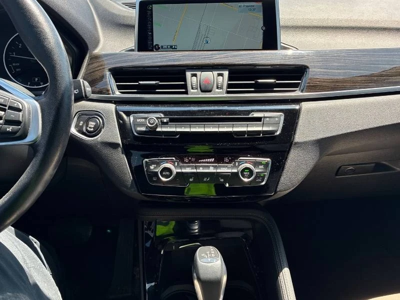 BMW X1 * xDrive28i * PANO * 2 КЛЮЧА * HUD, снимка 9 - Автомобили и джипове - 55232741