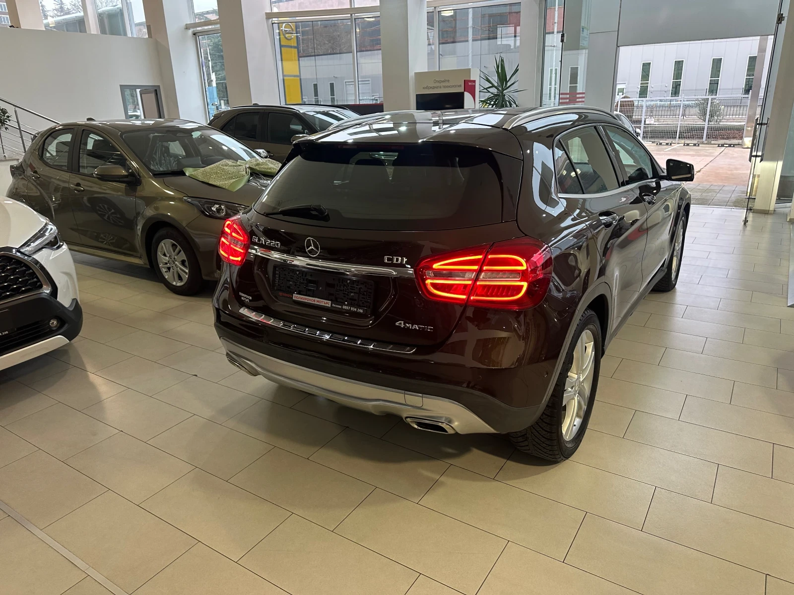 Mercedes-Benz GLA 220 4Matik - изображение 5