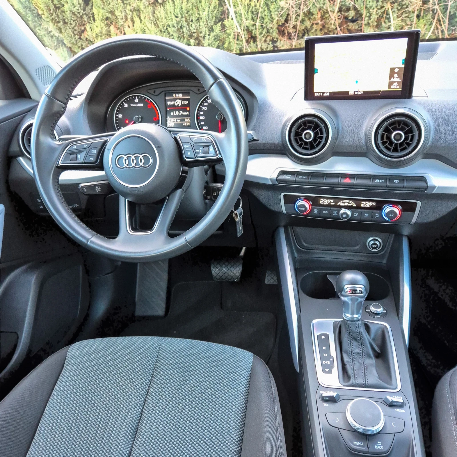 Audi Q2 2.0TDI-150ps Automat-Quattro - изображение 10