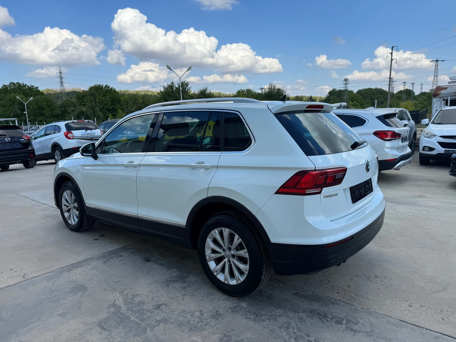 VW Tiguan 2.0tdi 150k.c * 4x4* Дистроник* UNIKAT*  - изображение 5