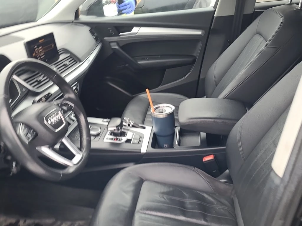 Audi Q5  * CARFAX * ФИНАНСИРАНЕ - изображение 5