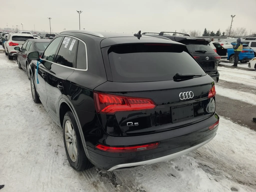 Audi Q5  * CARFAX * ФИНАНСИРАНЕ - изображение 4