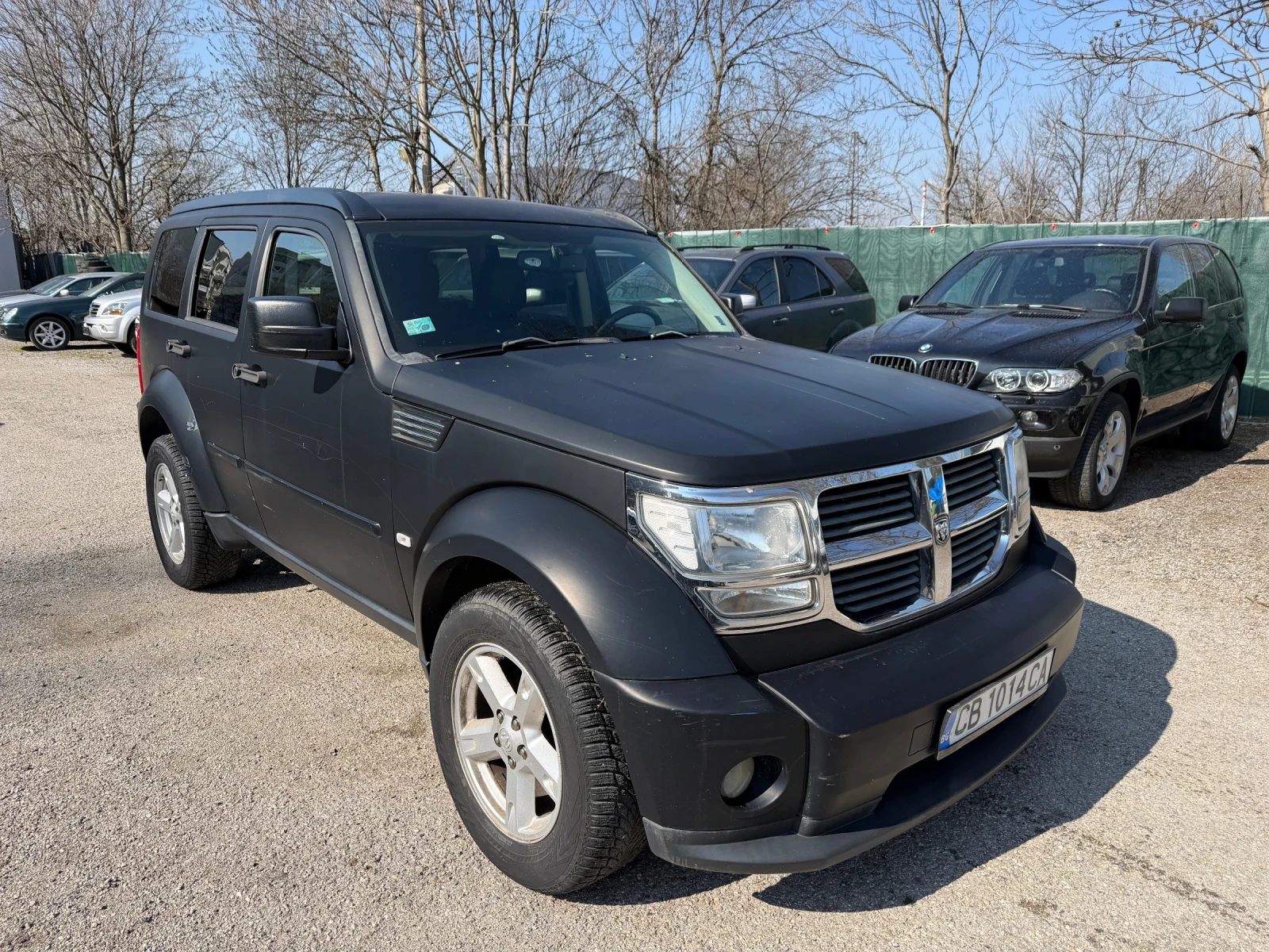 Dodge Nitro 2.8 CRD 4x4 Automat, снимка 2 - Автомобили и джипове - 53739910