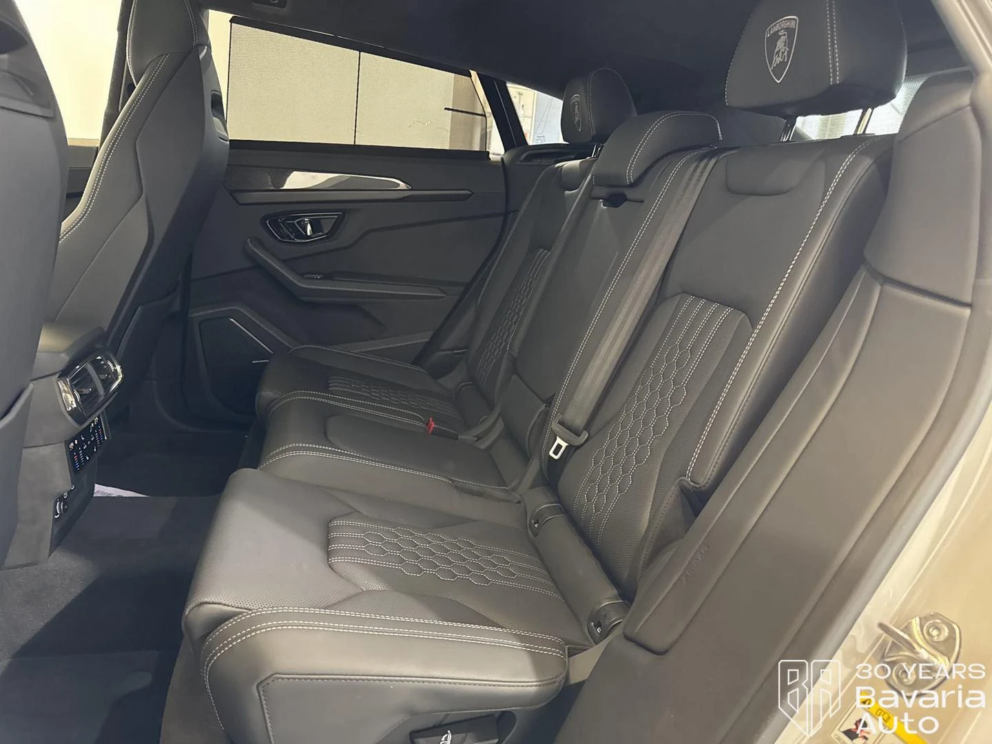 Lamborghini Urus SE Plugin Hybrid, снимка 8 - Автомобили и джипове - 54117606