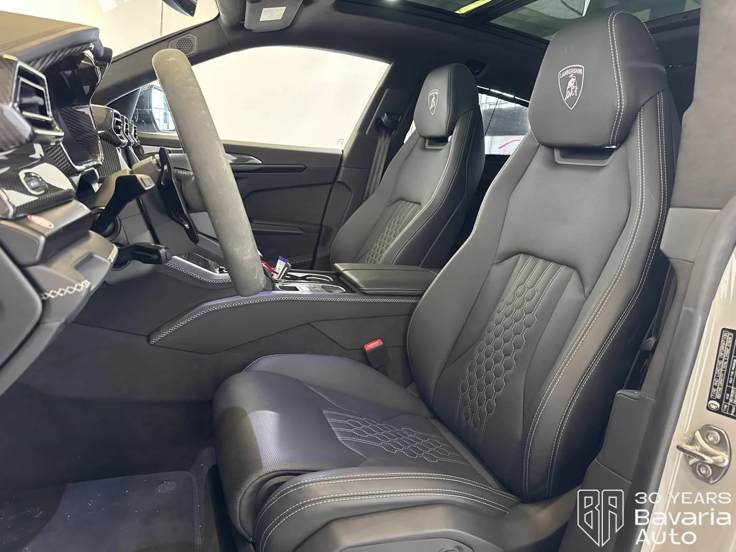 Lamborghini Urus SE Plugin Hybrid, снимка 5 - Автомобили и джипове - 54117606