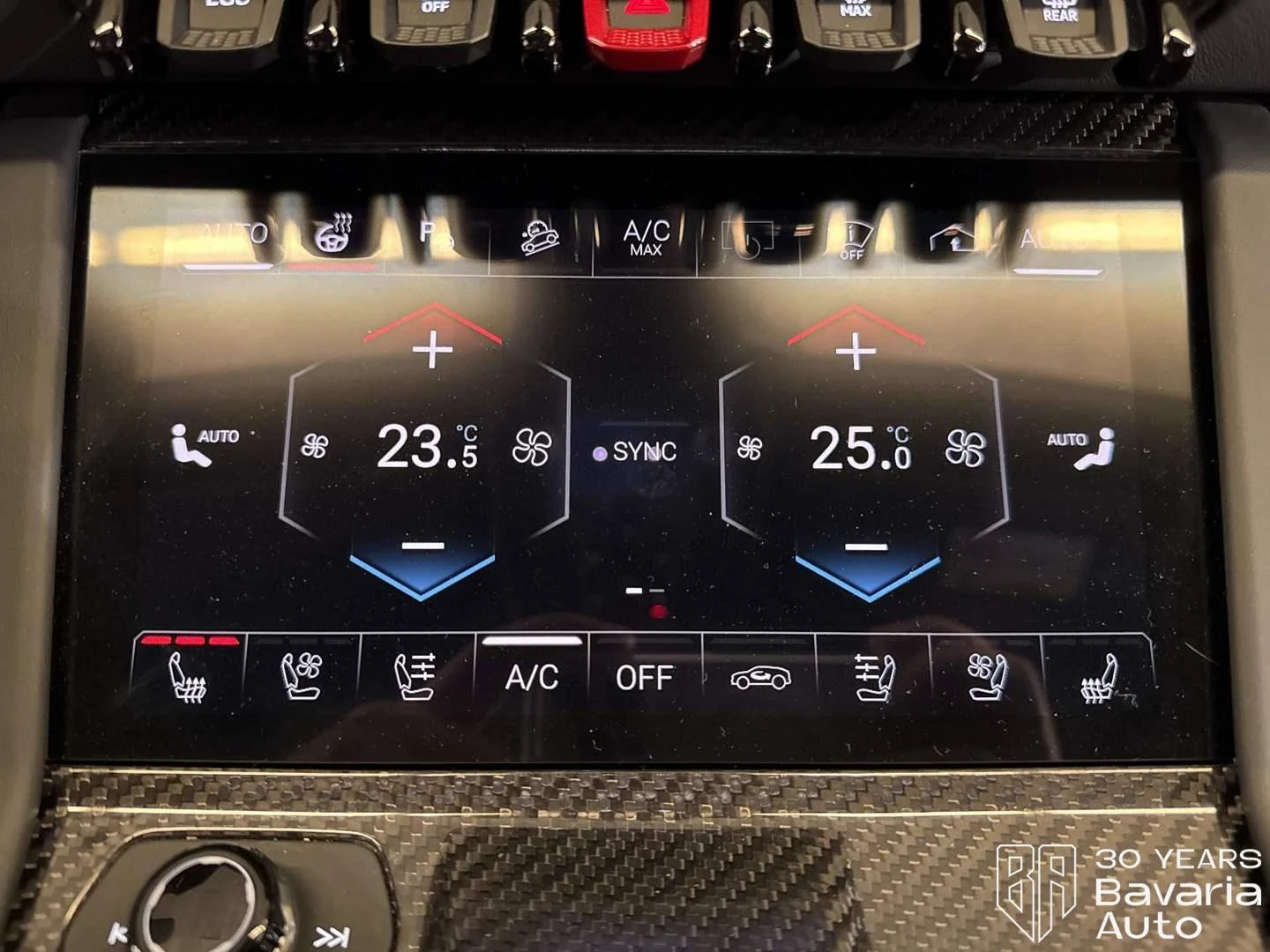 Lamborghini Urus SE Plugin Hybrid, снимка 12 - Автомобили и джипове - 54117606