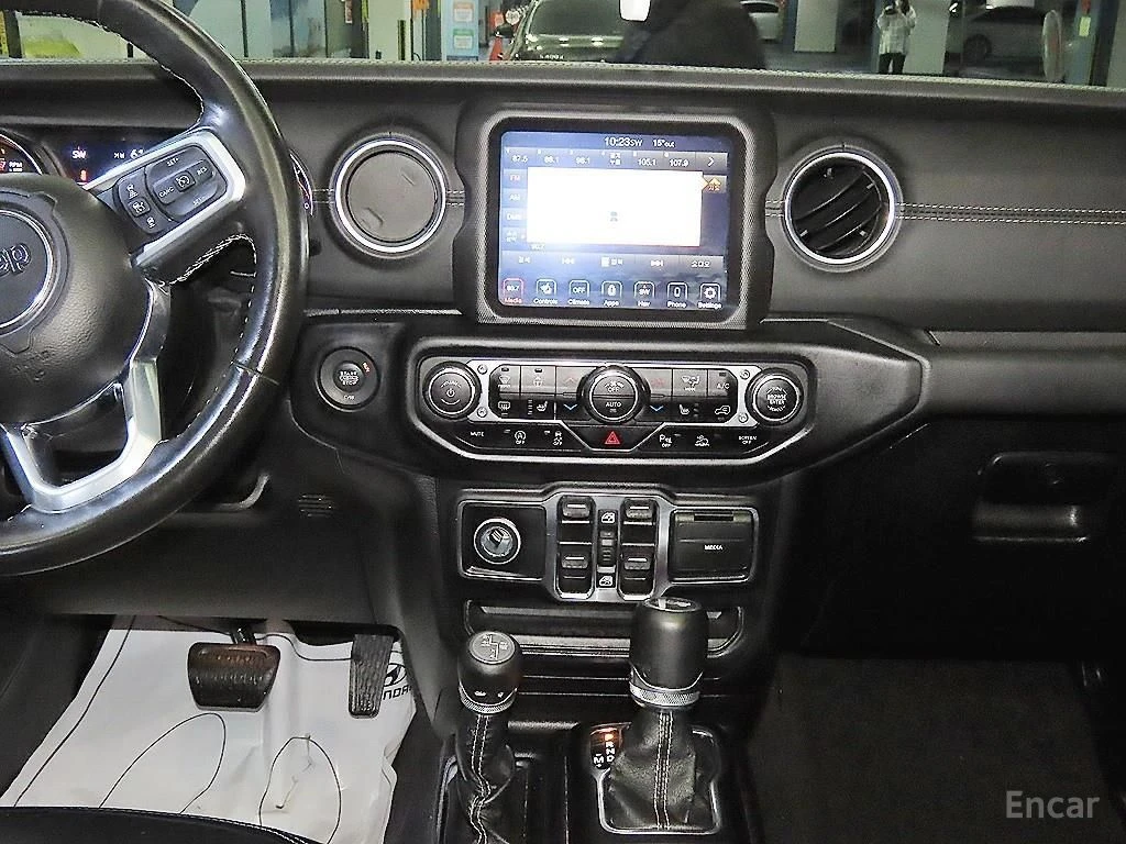 Jeep Wrangler OVERLAND* 2.0* ПОДГРЕВ* КАМЕРА* , снимка 7 - Автомобили и джипове - 54730747