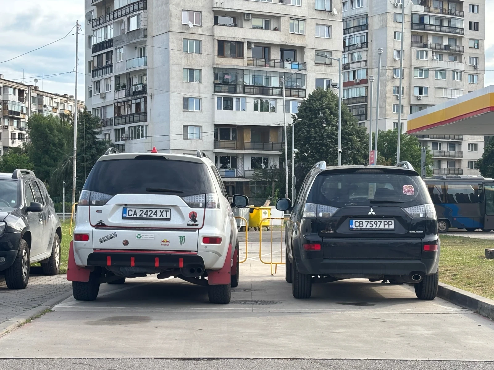 Mitsubishi Outlander, снимка 2 - Автомобили и джипове - 55079540