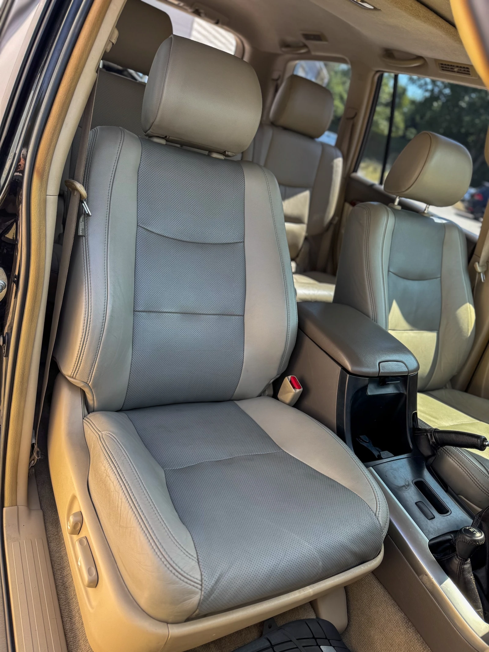 Toyota Land cruiser 3.0 D4D, снимка 6 - Автомобили и джипове - 55651122