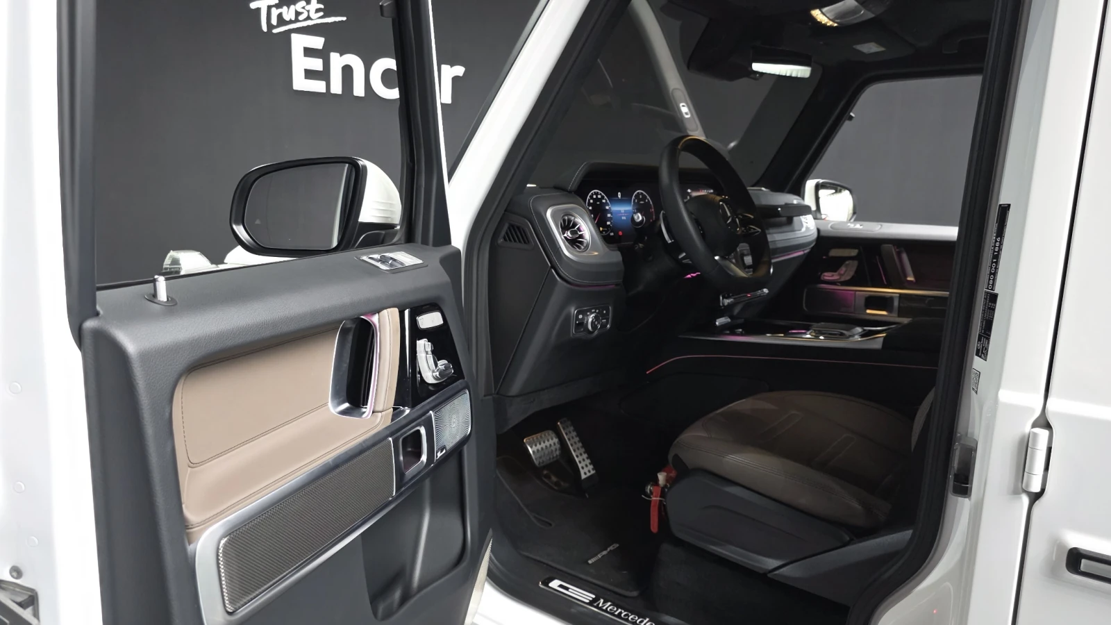 Mercedes-Benz G 450 BLIND SPOT* 360* ЛЮК* ПОДГРЕВ ВОЛАН* КРАЙНА ЦЕНА, снимка 10 - Автомобили и джипове - 55982987