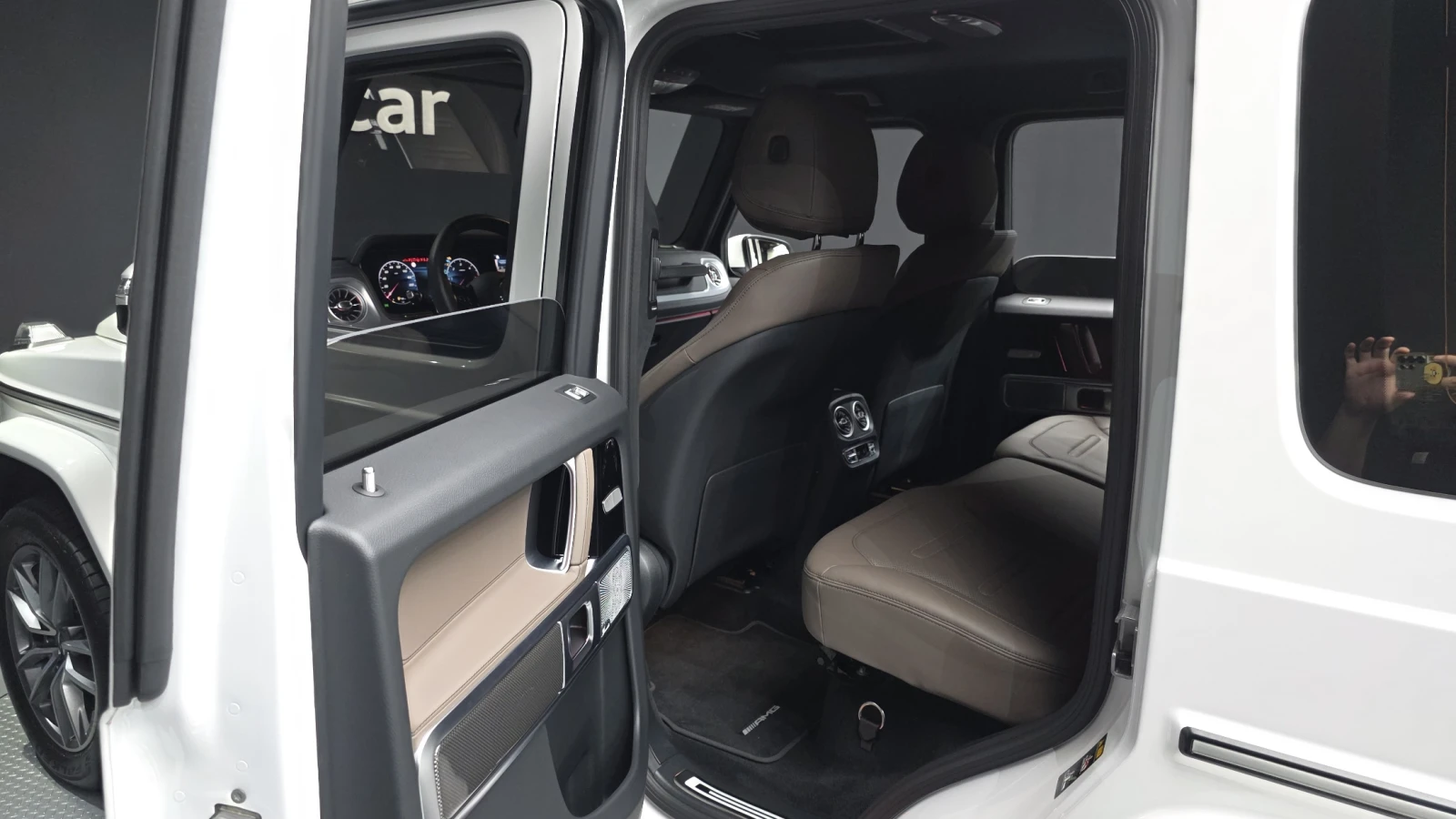 Mercedes-Benz G 450 BLIND SPOT* 360* ЛЮК* ПОДГРЕВ ВОЛАН* КРАЙНА ЦЕНА, снимка 12 - Автомобили и джипове - 55982987