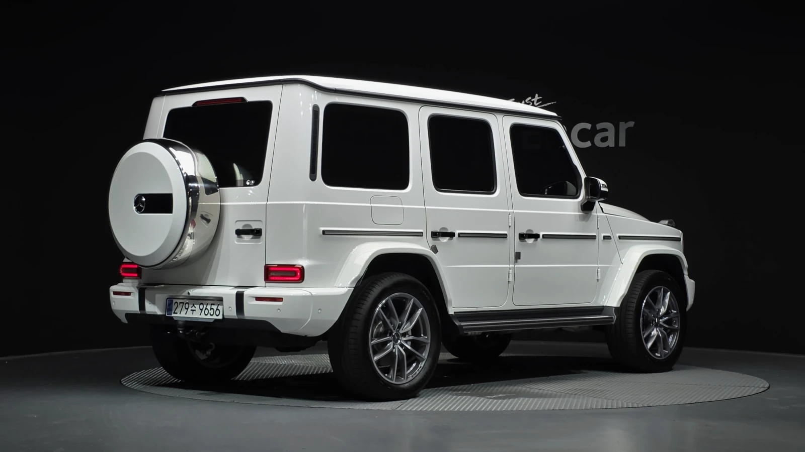 Mercedes-Benz G 450 BLIND SPOT* 360* ЛЮК* ПОДГРЕВ ВОЛАН* КРАЙНА ЦЕНА, снимка 2 - Автомобили и джипове - 55982987