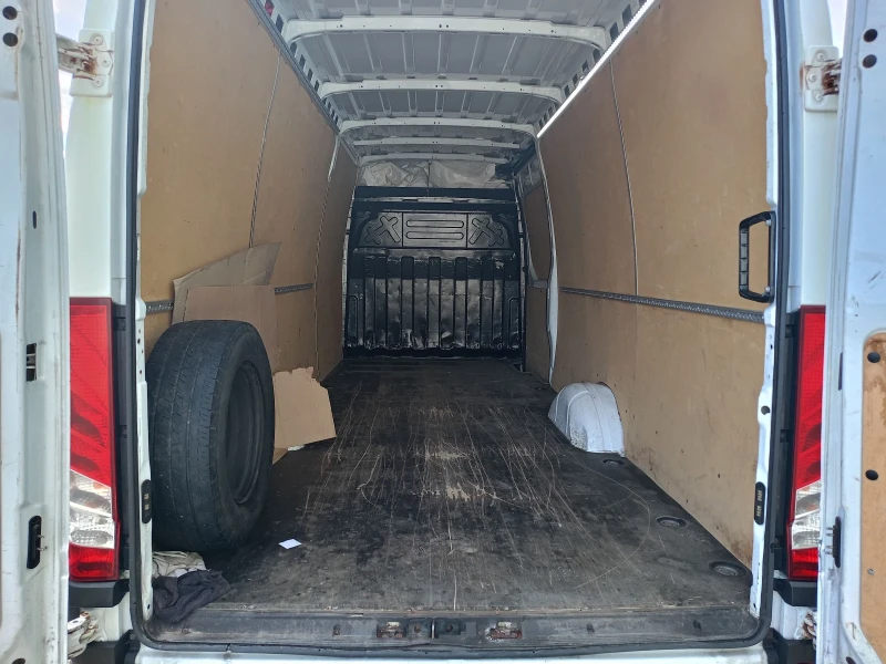 Iveco Daily 2.3, снимка 11 - Бусове и автобуси - 53261908