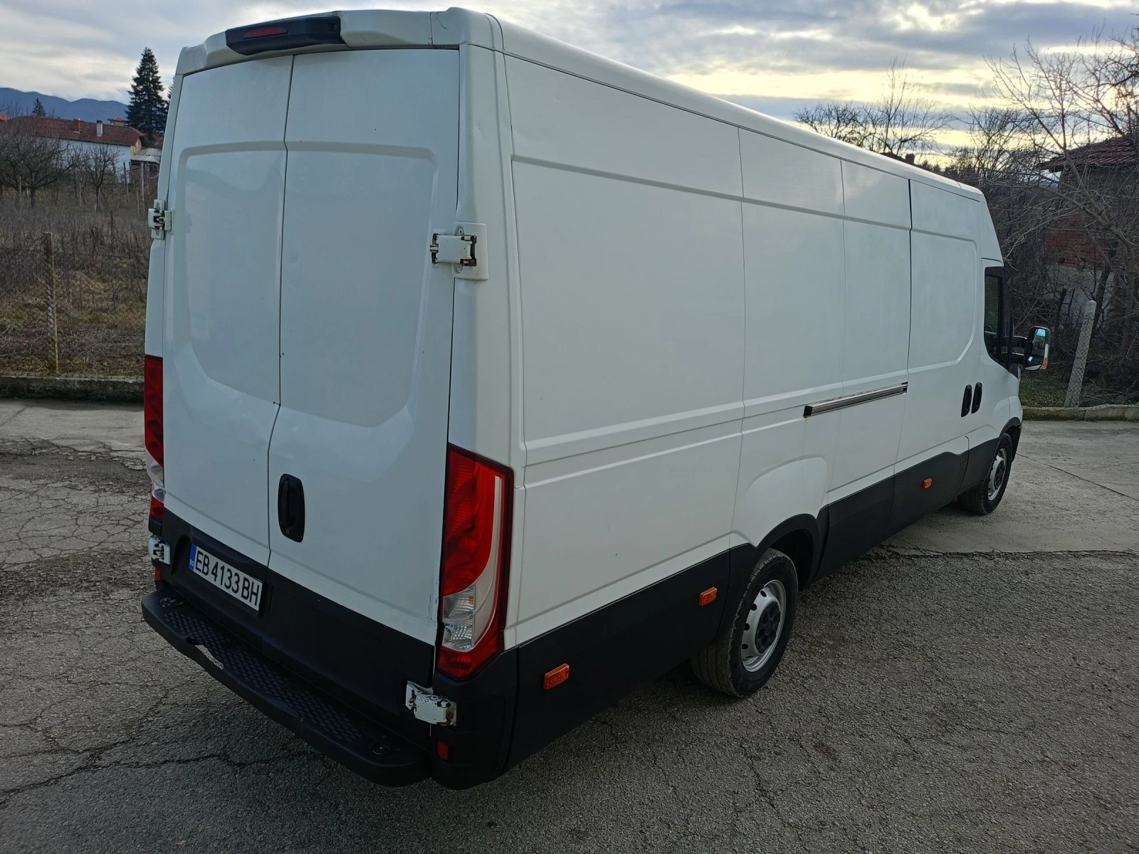 Iveco Daily 2.3 - изображение 8