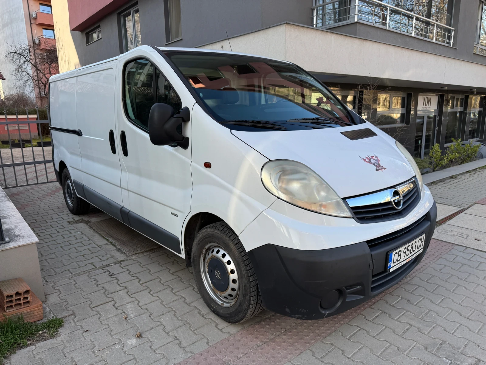 Opel Vivaro Diesel 2.0, снимка 3 - Бусове и автобуси - 53815710