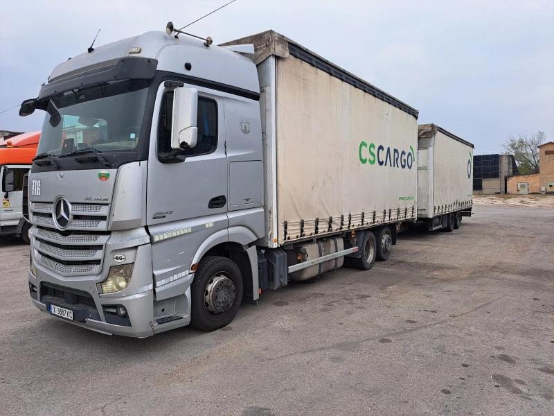 Mercedes-Benz Actros 2542
