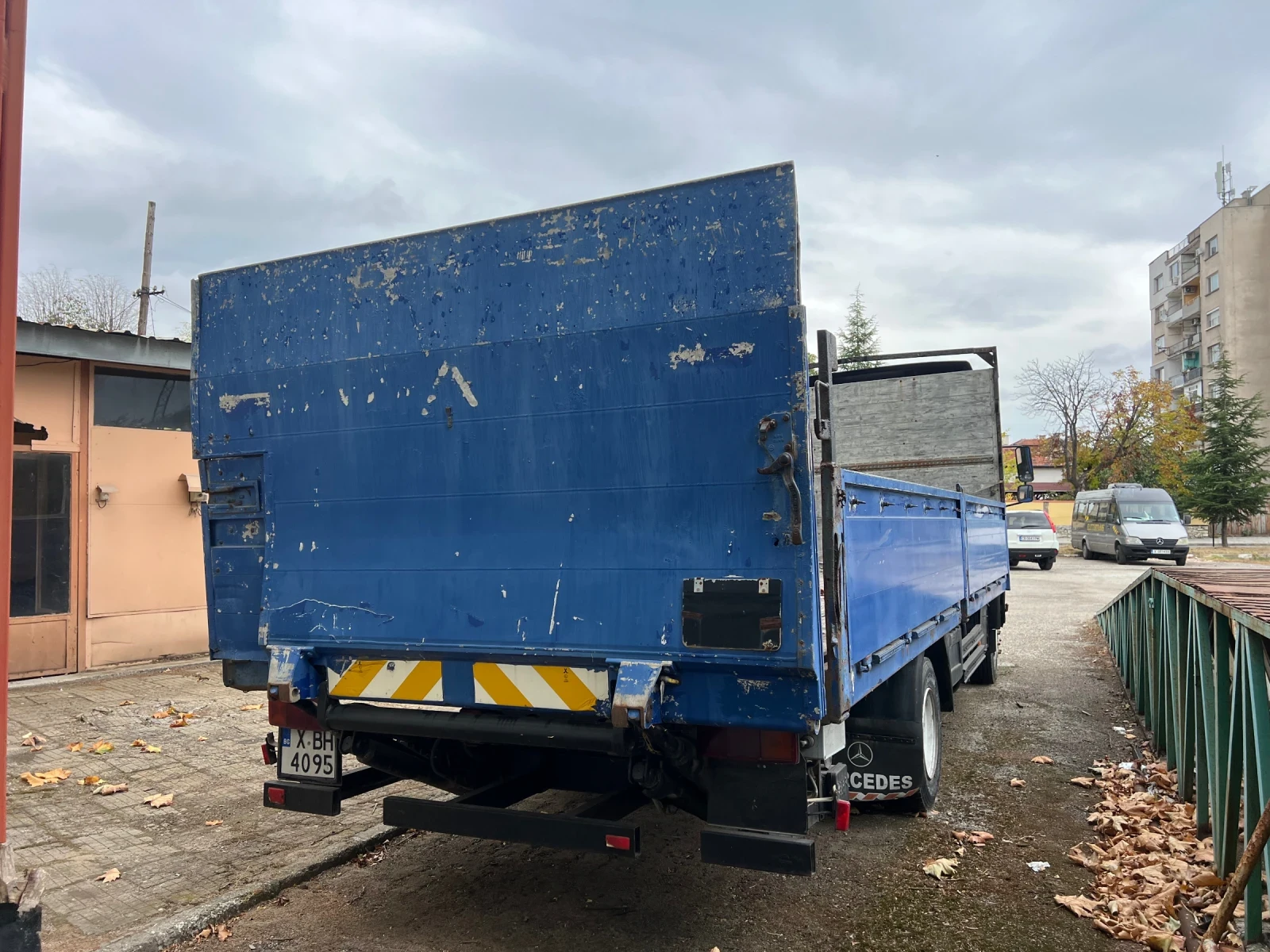 Mercedes-Benz 917  - изображение 5