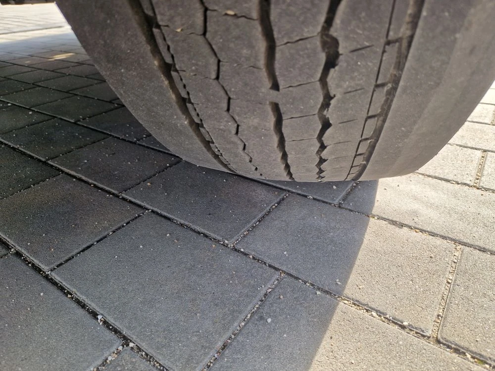 Scania R 410 Смарт 2 тахограф, тара: 7507 кг., снимка 14 - Камиони - 53984926