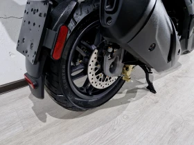 Piaggio Beverly 300ie, HPE, ABS-ASR, 2022г., снимка 14