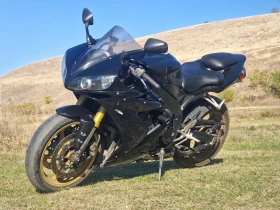     Yamaha YZF-R1