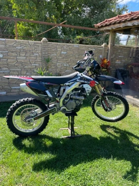 ������ Suzuki Rm