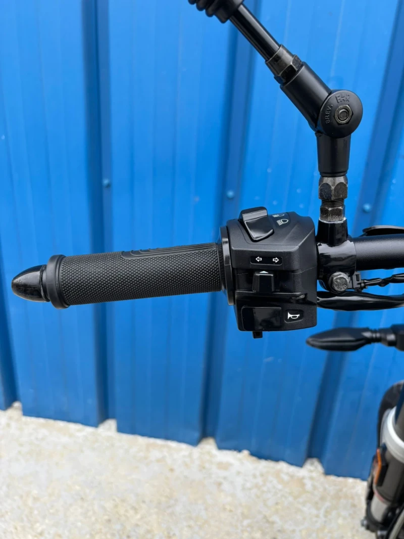 Husqvarna Svartpilen 401 ABS, снимка 7 - Мотоциклети и мототехника - 52069098