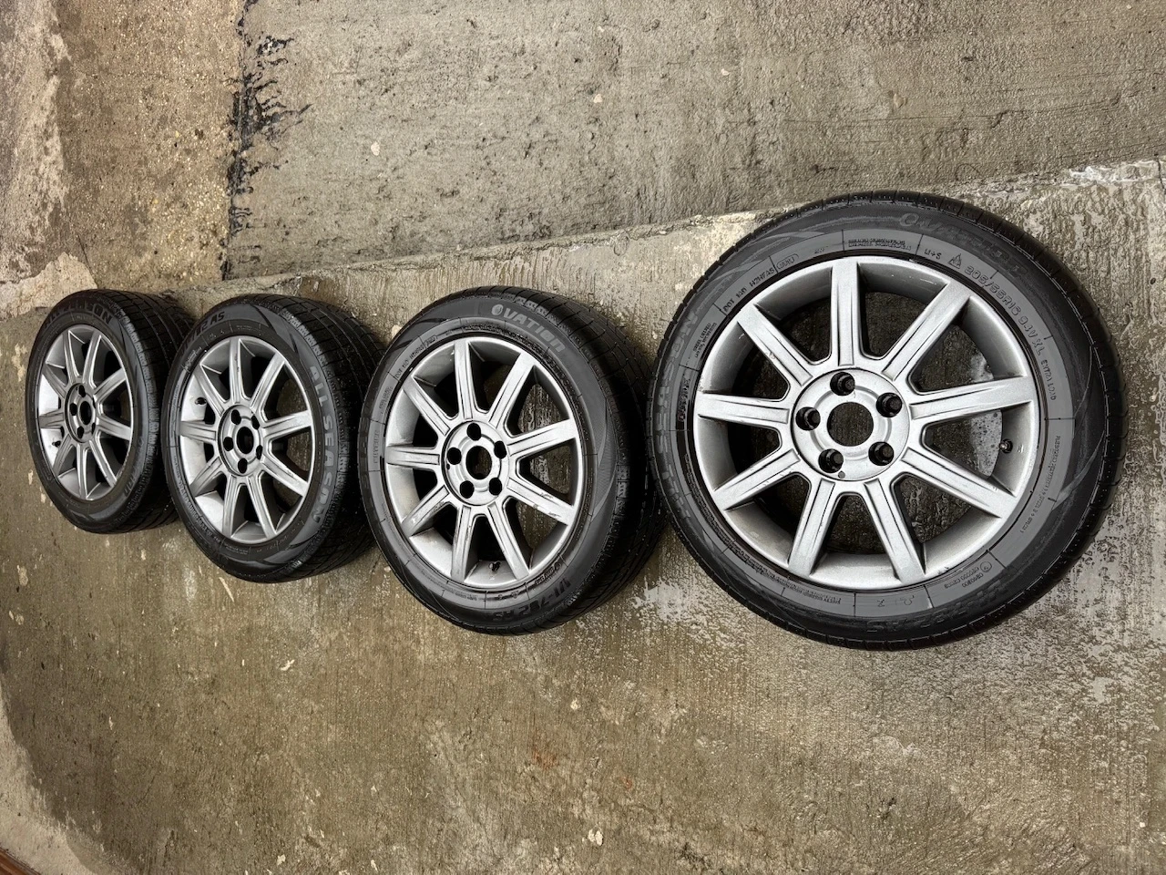 Гуми с джанти Други 205/55R16, снимка 2 - Гуми и джанти - 54577558