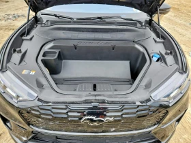 Ford Mustang Mach-E Premium, снимка 12