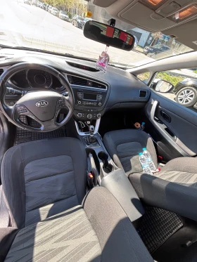 Kia Ceed 1.6 CRDI, снимка 10