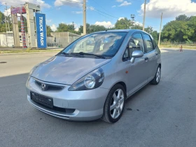 Honda Jazz 1, 4 ОТЛИЧНА, БЕЗ РЪЖДА, ПОДГРЕВ НА ОГЛЕДАЛАТА