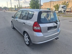 Honda Jazz 1, 4 ОТЛИЧНА, БЕЗ РЪЖДА, ПОДГРЕВ НА ОГЛЕДАЛАТА - 4497 лв. - 88264203 7