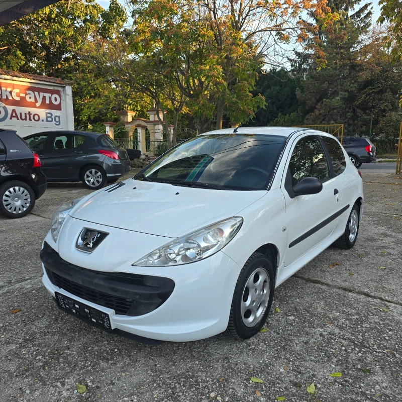 Peugeot 206 1.1i , снимка 2 - Автомобили и джипове - 47551278