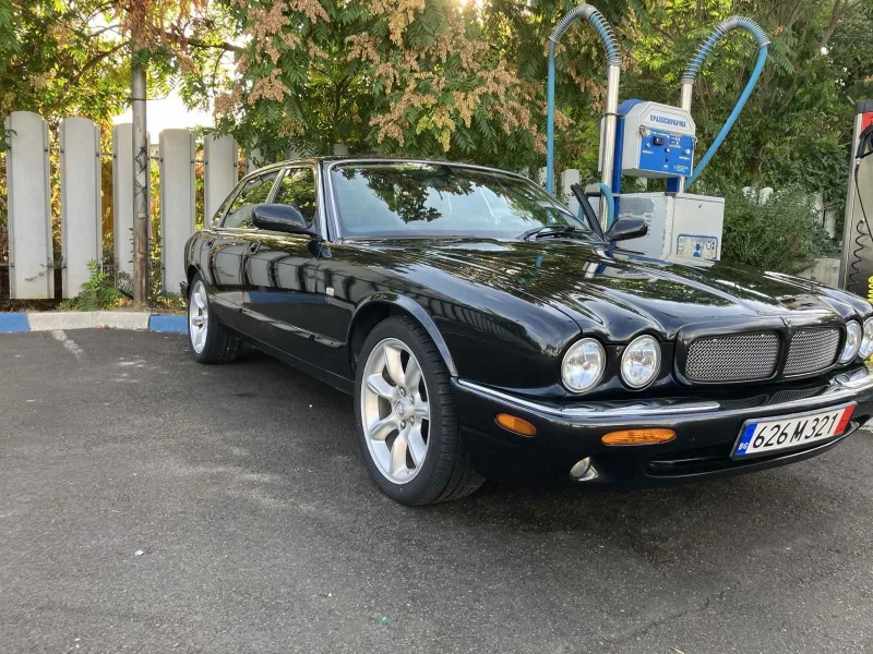 Jaguar Xjr 4.0 V8 , снимка 1 - Автомобили и джипове - 48082795