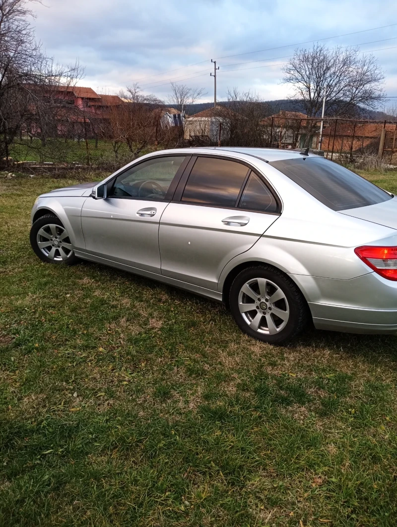 Mercedes-Benz C 200, снимка 5 - Автомобили и джипове - 48323989