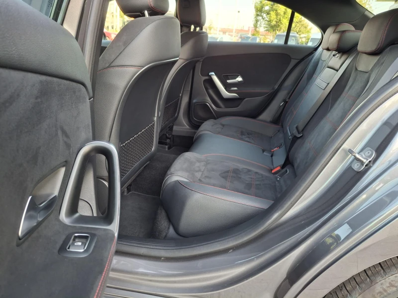 Mercedes-Benz A 180, снимка 10 - Автомобили и джипове - 51341268