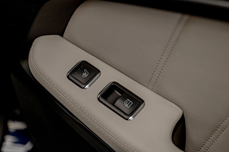 Mercedes-Benz E 63 AMG 4Matic/Dynamic/Harman Kardon/Алкантар/Обдухване, снимка 10 - Автомобили и джипове - 51357943