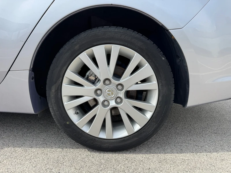 Mazda 6 2.0 i SW, снимка 15 - Автомобили и джипове - 51644971
