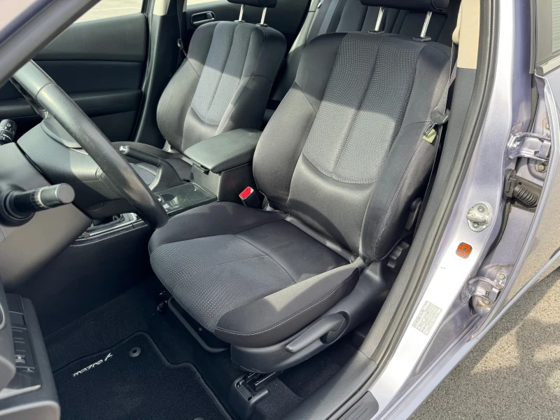 Mazda 6 2.0 i SW, снимка 13 - Автомобили и джипове - 51644971