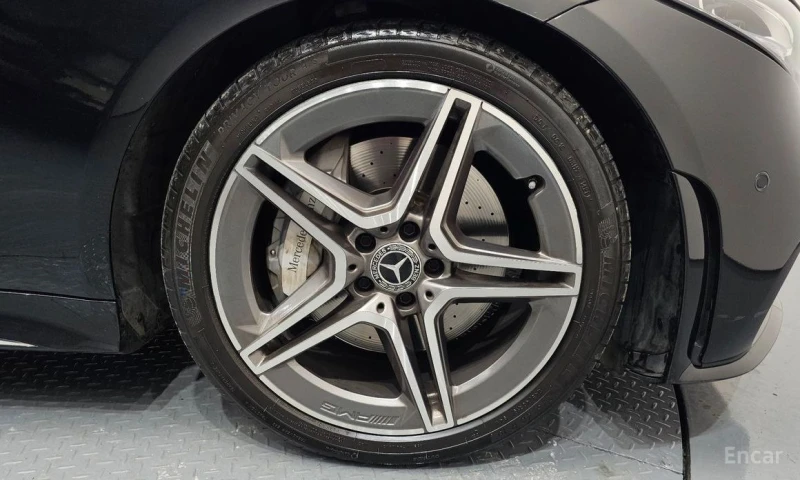 Mercedes-Benz CLS 300, снимка 5 - Автомобили и джипове - 53180170