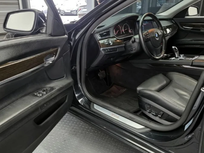 BMW 730 d - изображение 10