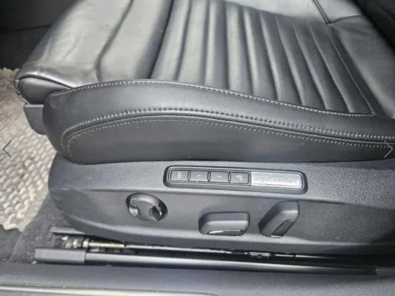 VW Passat Gt(B8) 2.0 Tdi Premium, снимка 13 - Автомобили и джипове - 56116500