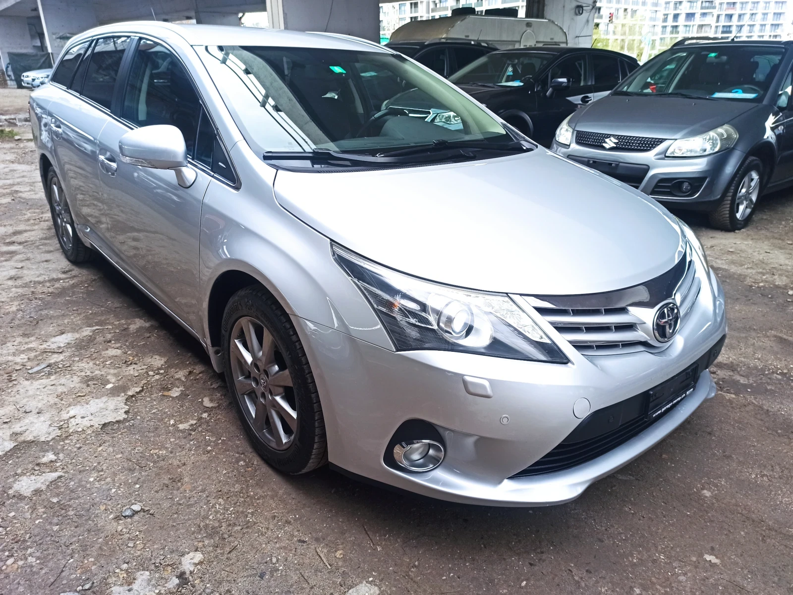 Toyota Avensis Alkantara, FACELIFT, 2.0, AVTOMATIC, XENON, NAVI  - изображение 6