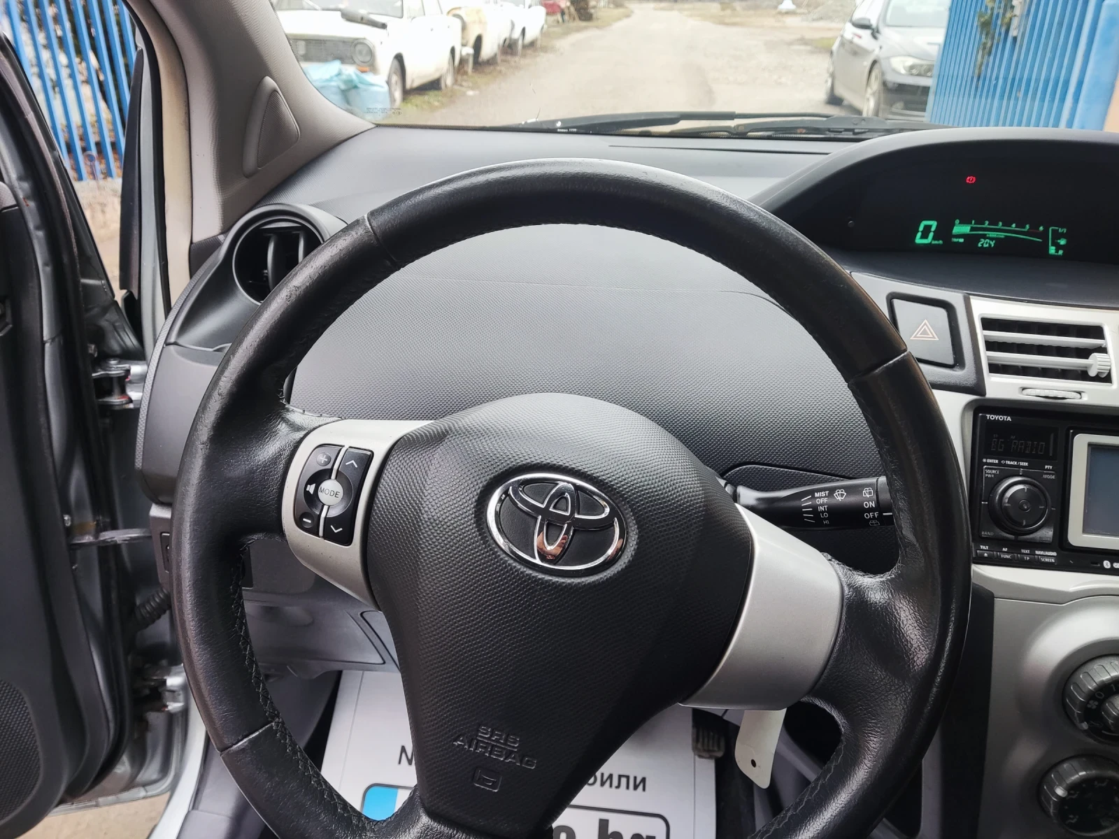 Toyota Yaris 1.4 d4d | Mobile.bg — изображение 11